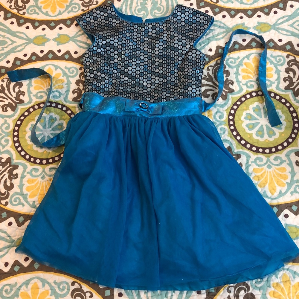 Girls dress 👗